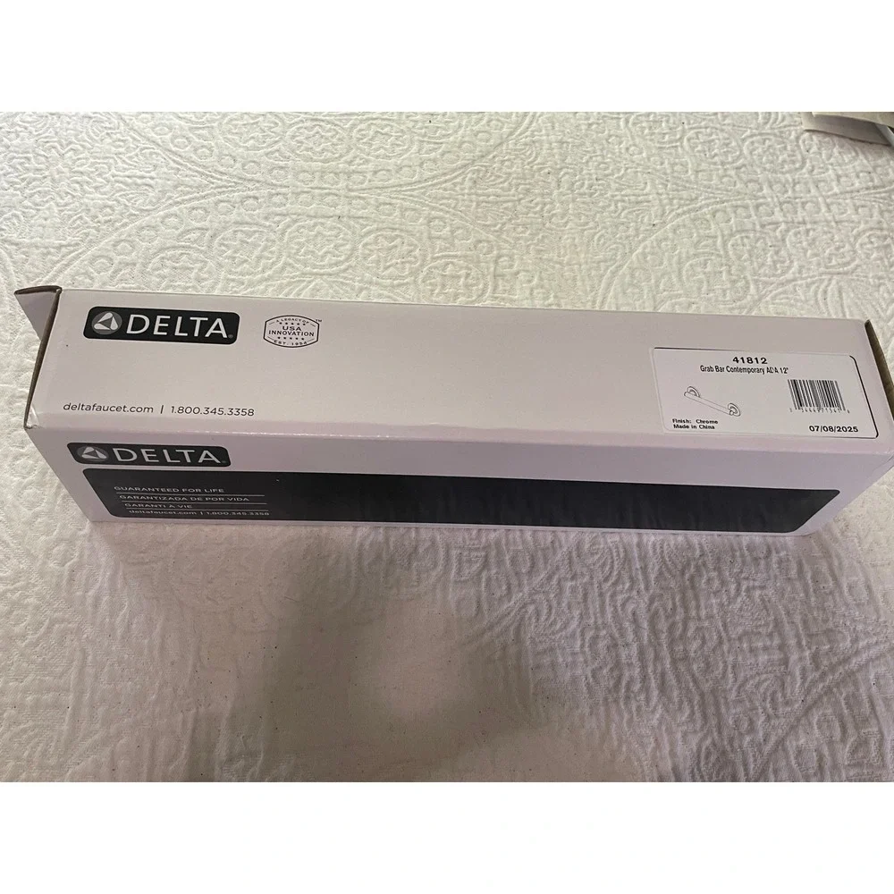 NIB Delta‎ 41812 Grab Bar Contemporary ADA 12 Inch Chrome Bathroom Safety Rail